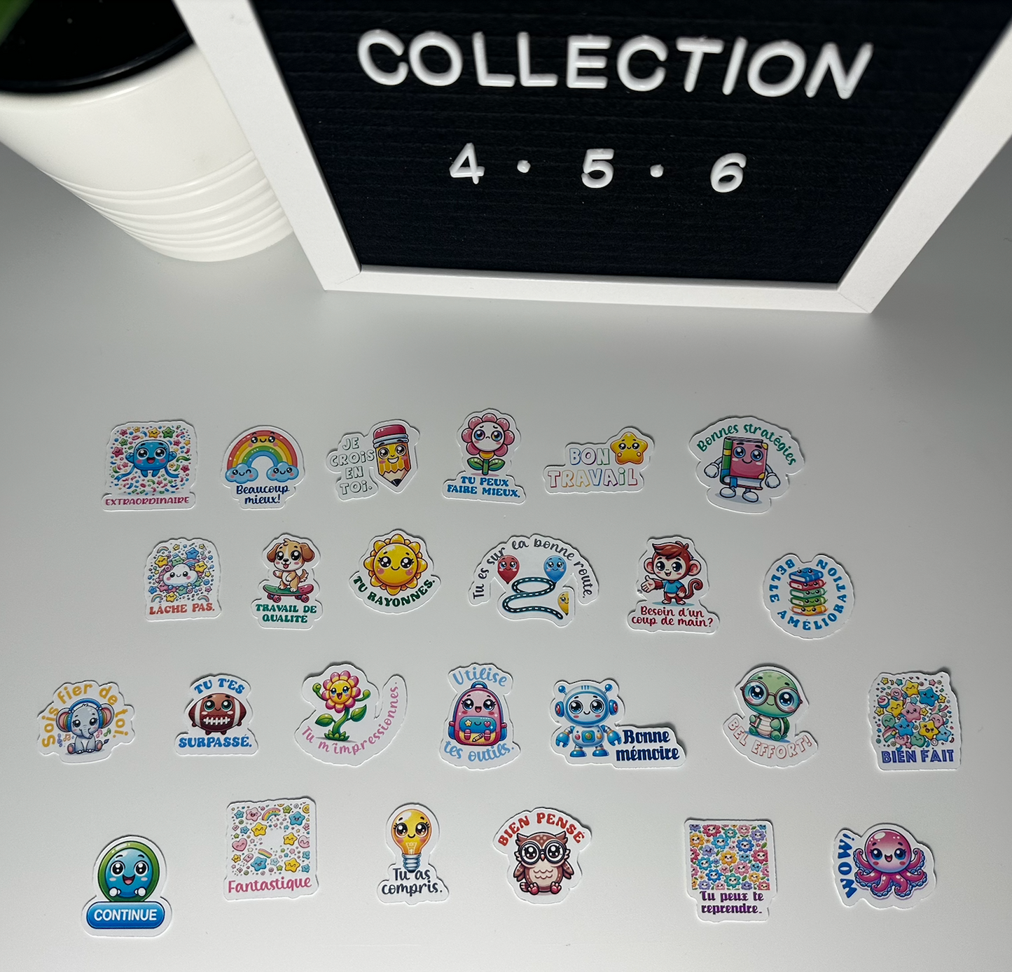 Autocollants pour le deuxième et le troisième cycle